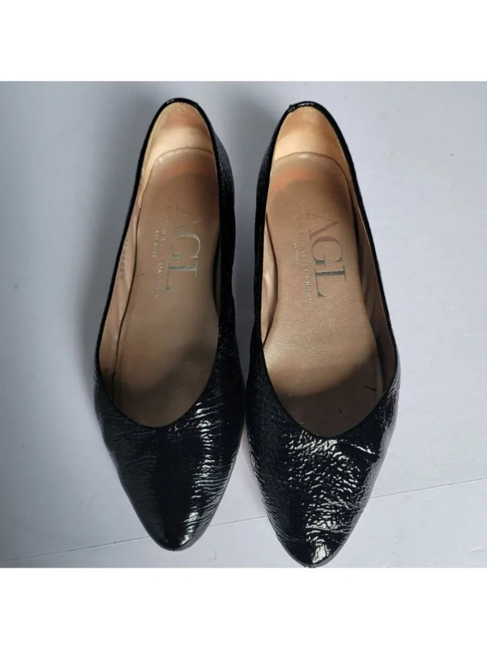 AGL Attilio Giusti Leombruni 8.5-9 Black Patent Leather Flats Italy Pointed Toe